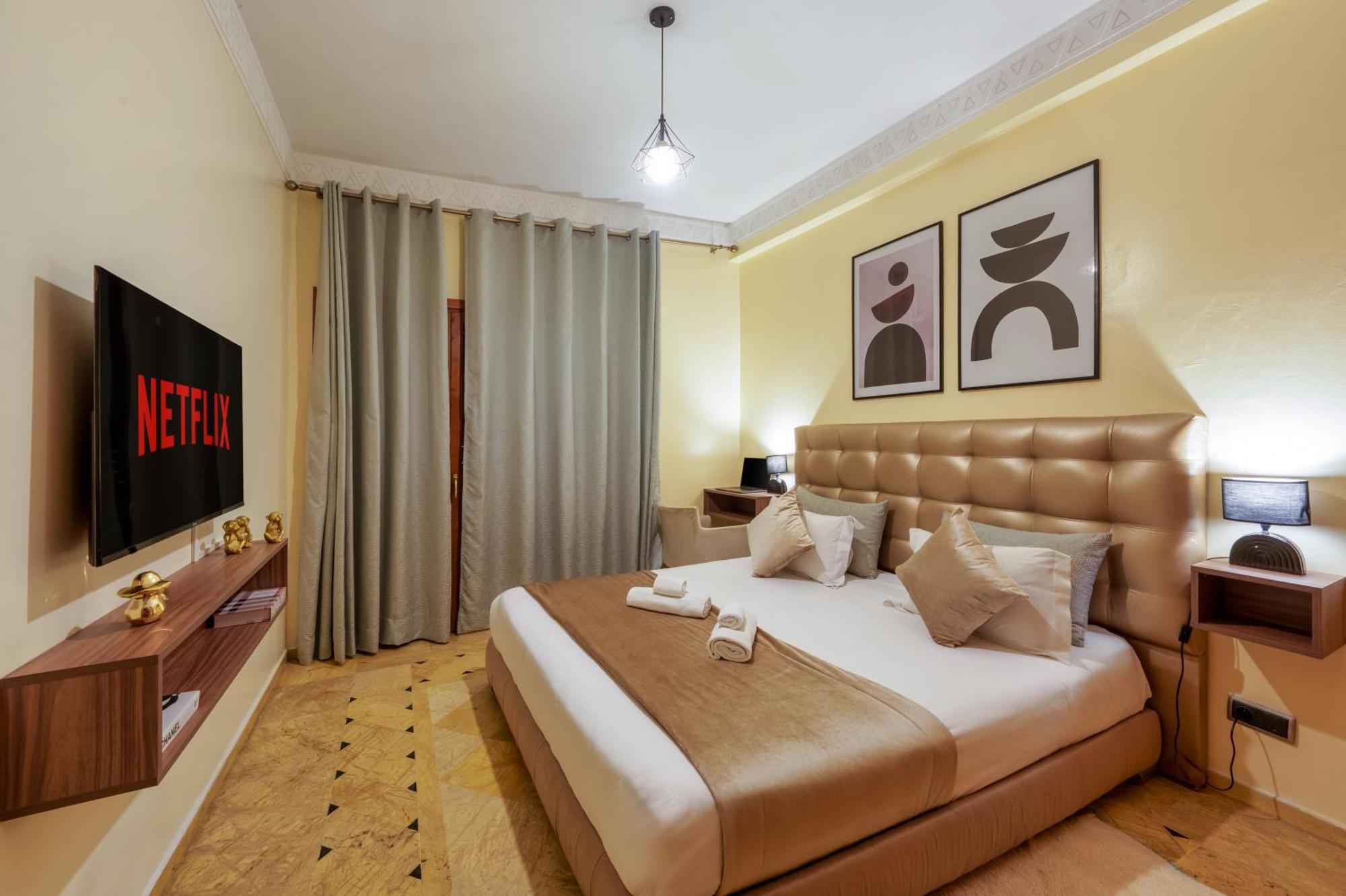 Appartement Haut Standing Gueliz Plaza Avec Vue Marrakesh Exteriör bild