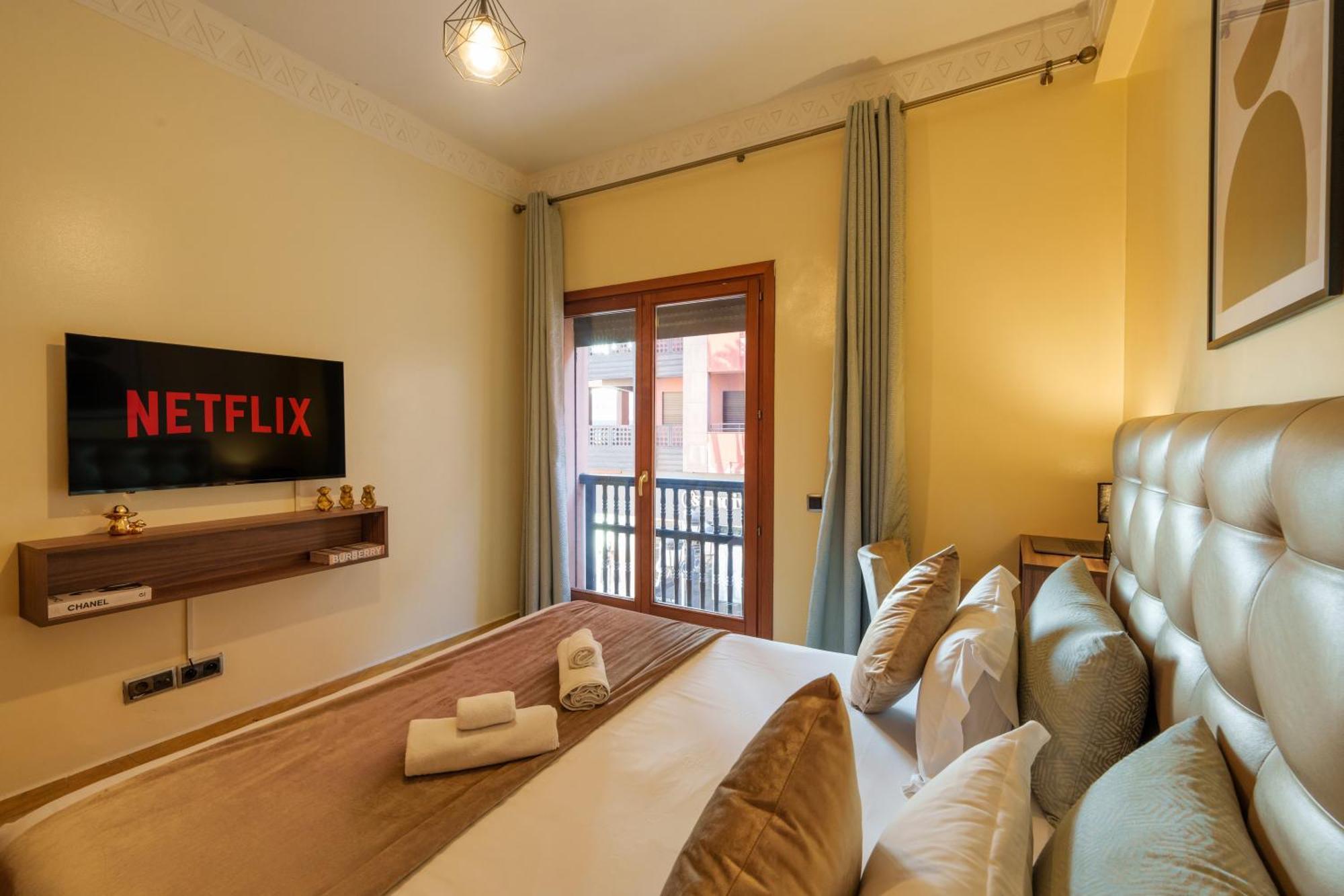 Appartement Haut Standing Gueliz Plaza Avec Vue Marrakesh Exteriör bild